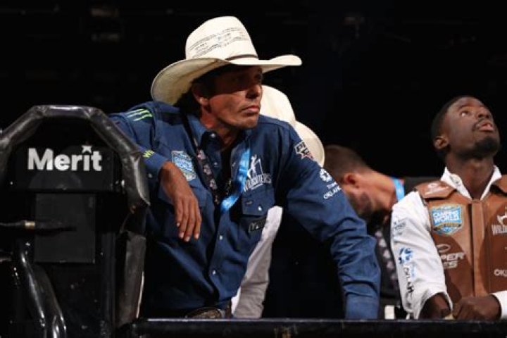 JB Mauney Earnings: Uncovering The Fortune Behind The Bull Riding Legend