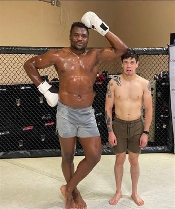 The Impressive Stature Of Francis Ngannou: Height And Weight Revealed